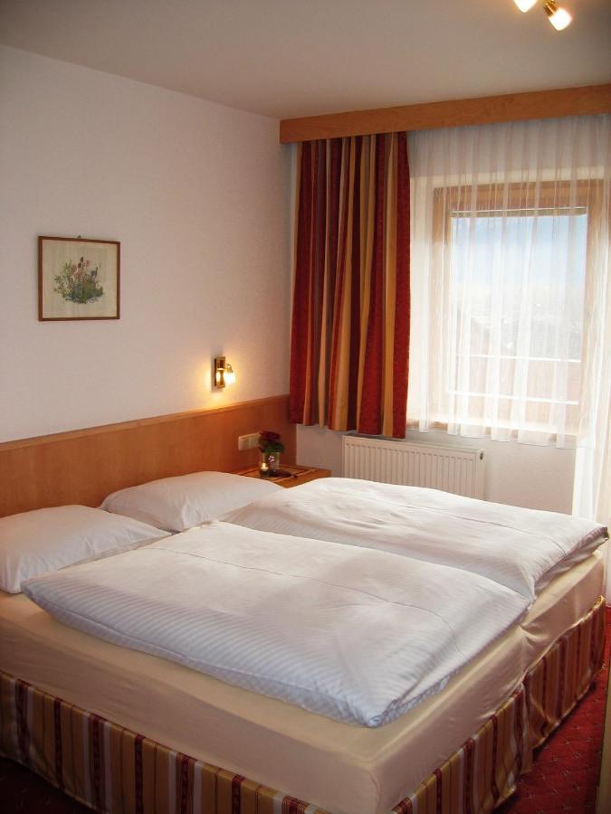 Pension Koch Uttendorf Habitación foto